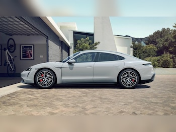 Used Porsche Taycan 2021 for sale - 77785868: Photo