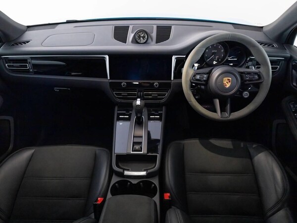 Used Porsche Macan 2022 for sale - 76231182: Photo 5