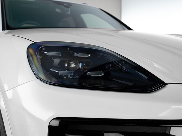Used Porsche Cayenne 2025 for sale - 76261729: Photo 12