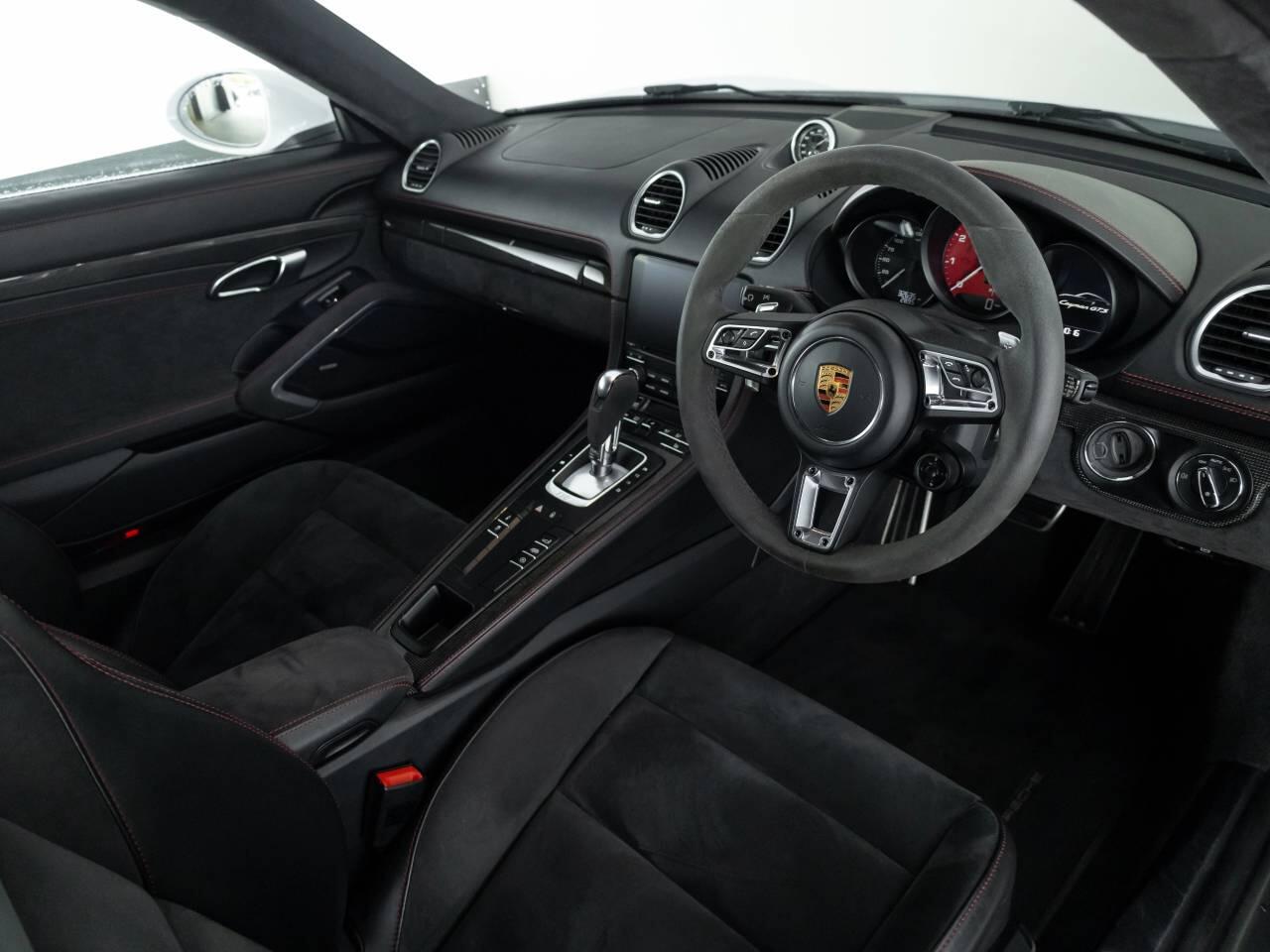 Used Porsche Cayman 2018 for sale - 76315837: Photo 4