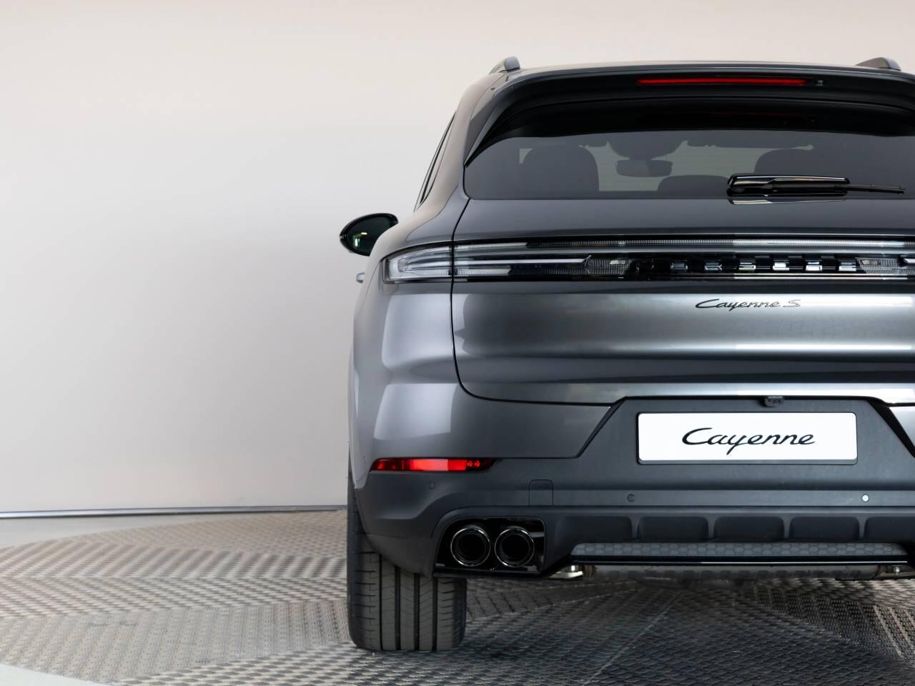 Used Porsche Cayenne 2025 for sale - 78190244: Photo 12