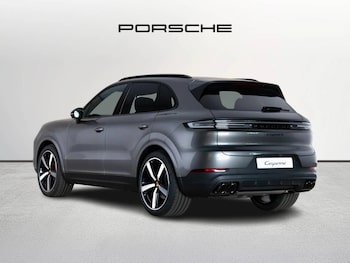 Used Porsche Cayenne 2025 for sale - 78190244: Photo