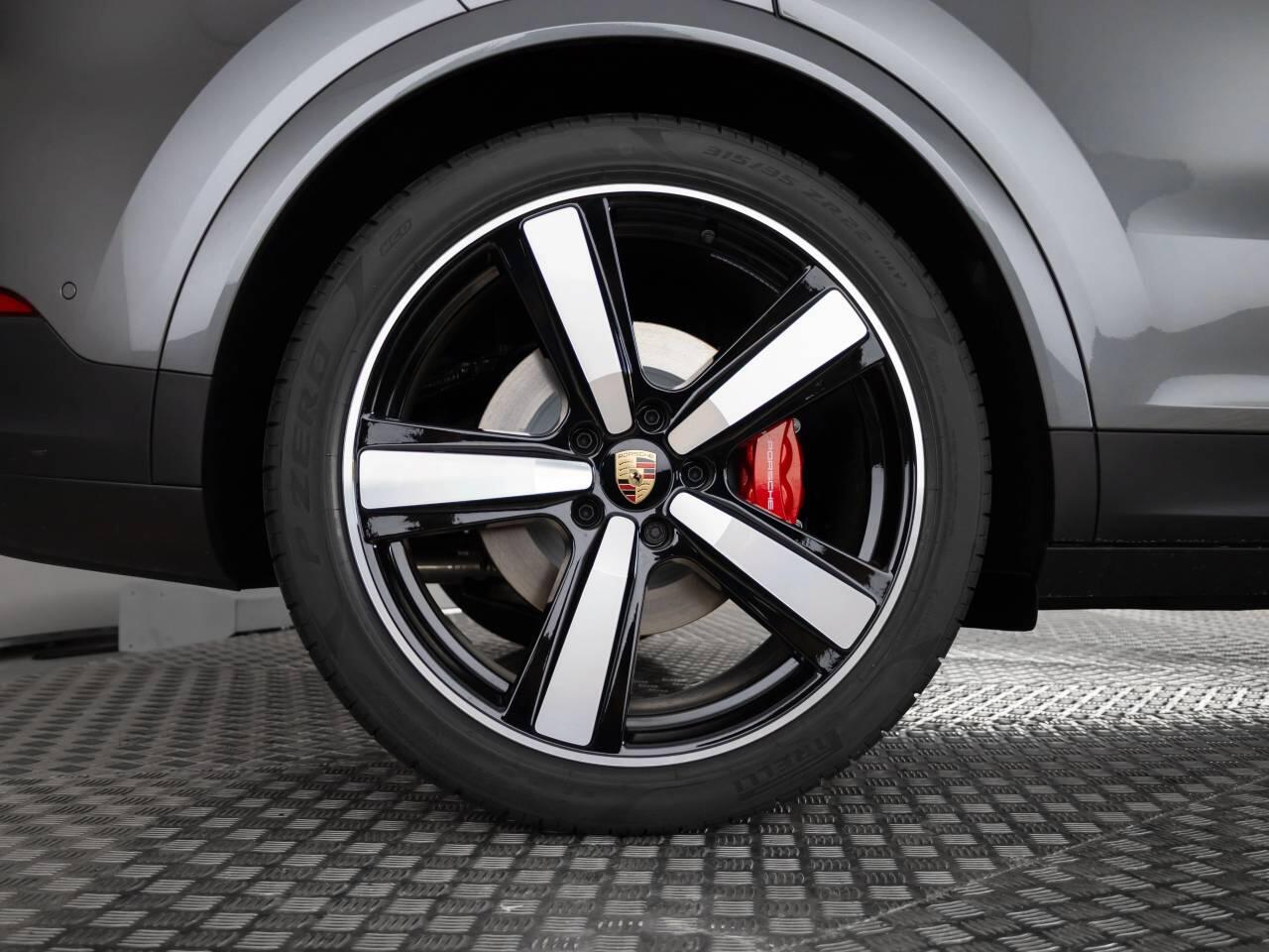 Used Porsche Cayenne 2025 for sale - 78190244: Photo 6