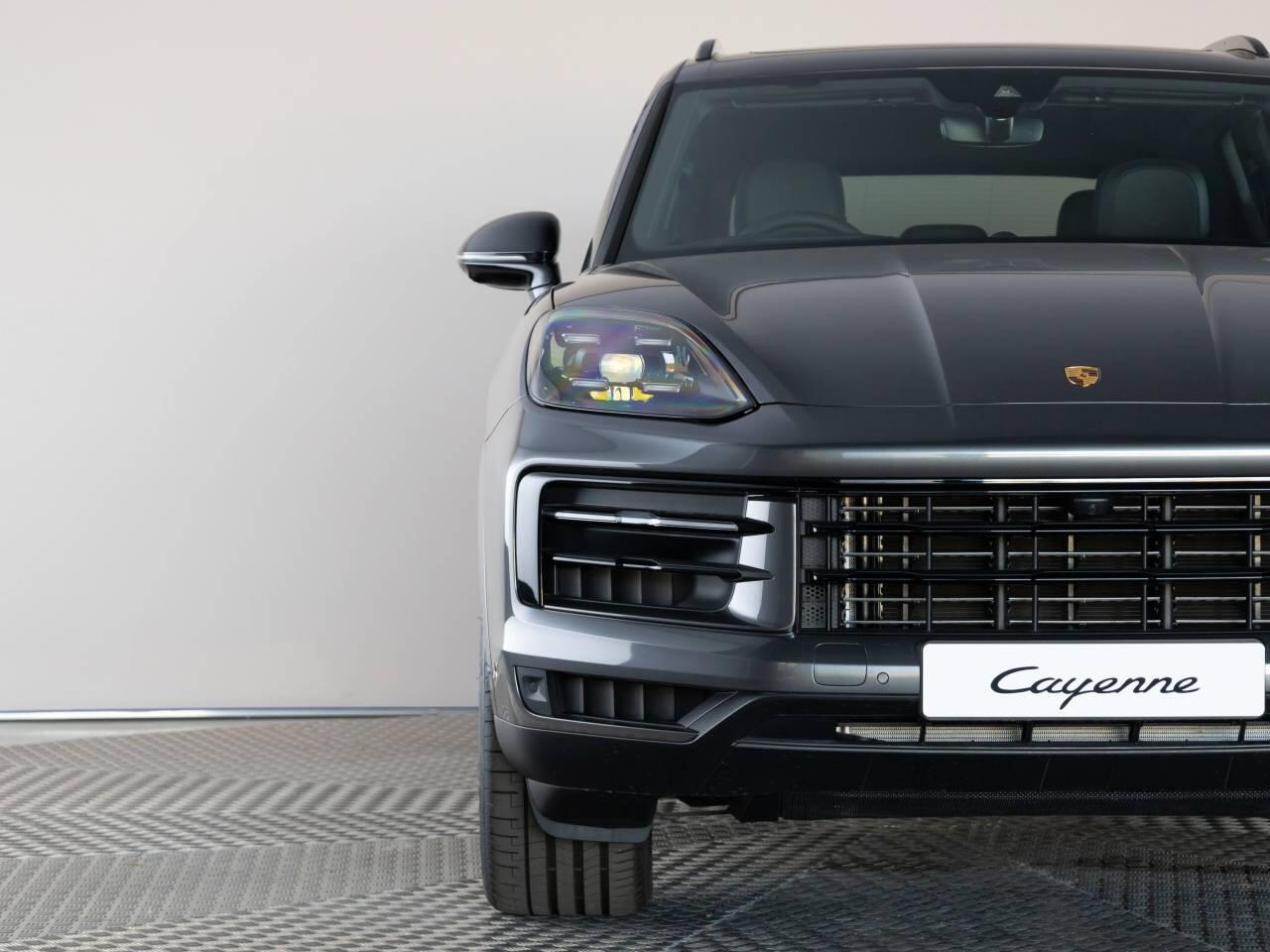 Used Porsche Cayenne 2025 for sale - 78190244: Photo 9