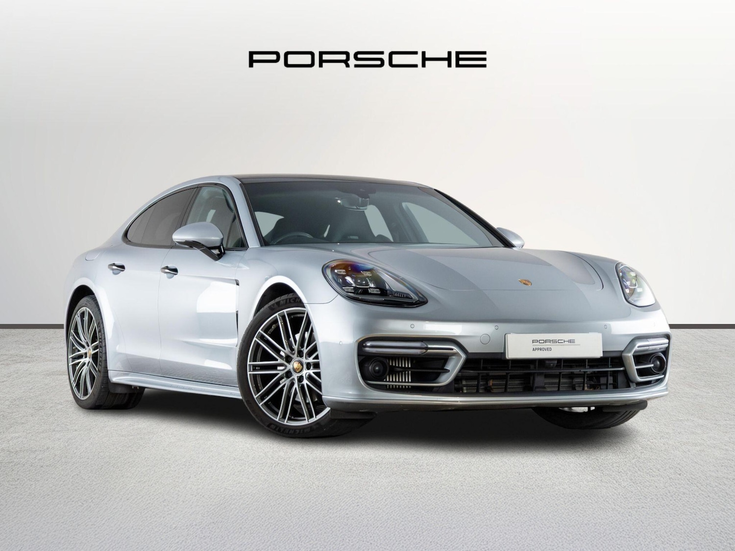 Used Porsche Panamera 2023 for sale - 76841804: Photo 1