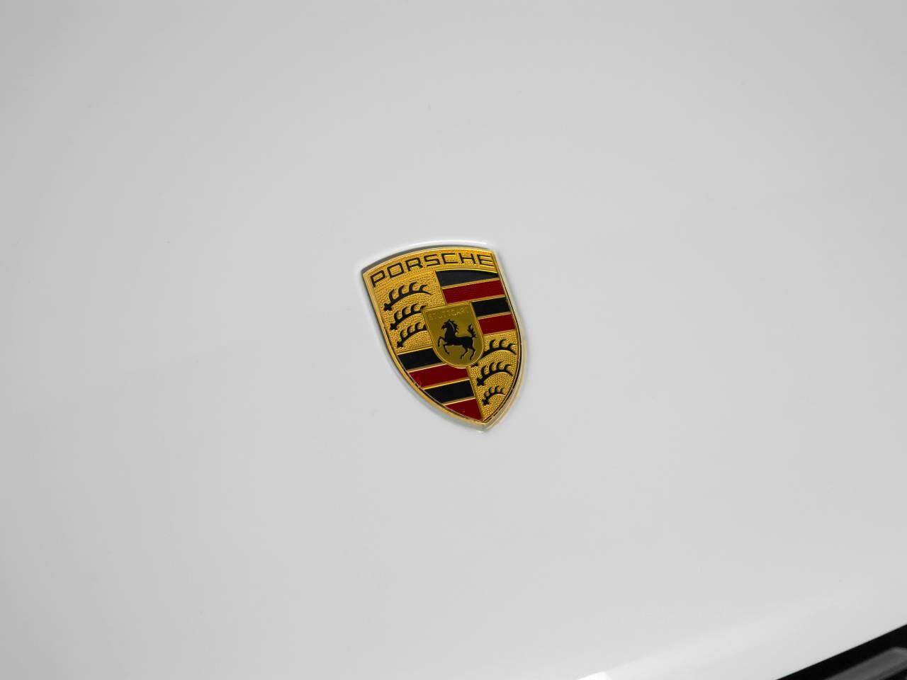 Used Porsche Macan 2021 for sale - 76328405: Photo 11