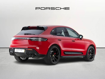 Used Porsche Macan 2023 for sale - 77855347: Photo