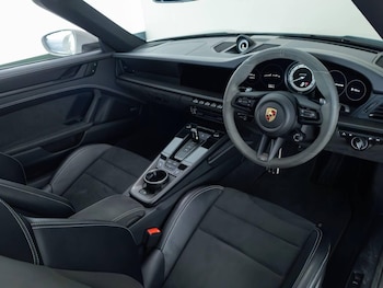 Used Porsche 911 2023 for sale - 78190309: Photo