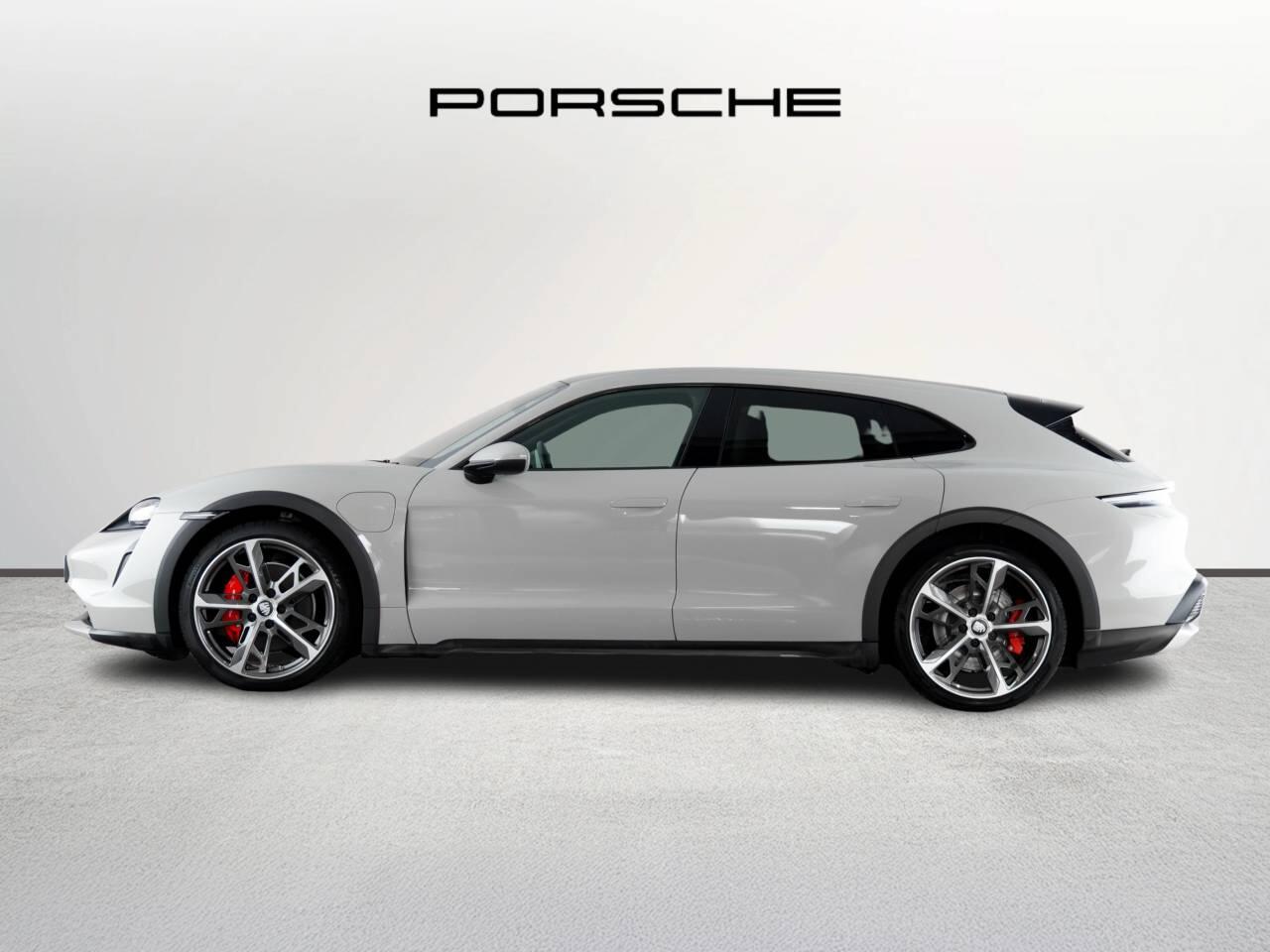 Used Porsche Taycan 2022 for sale - 77145565: Photo 5