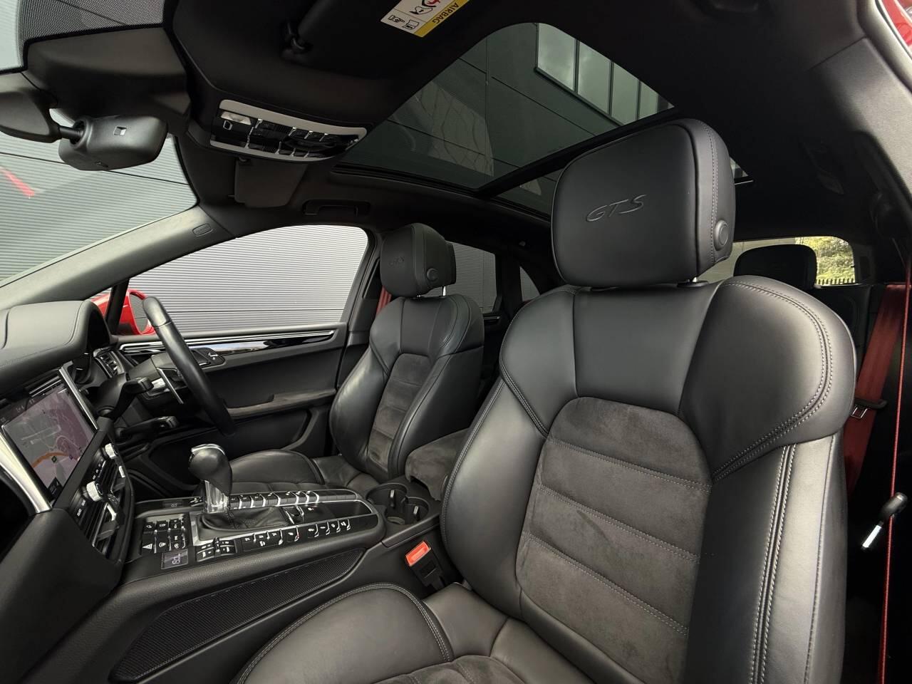 Used Porsche Macan 2020 for sale - 76914673: Photo 10