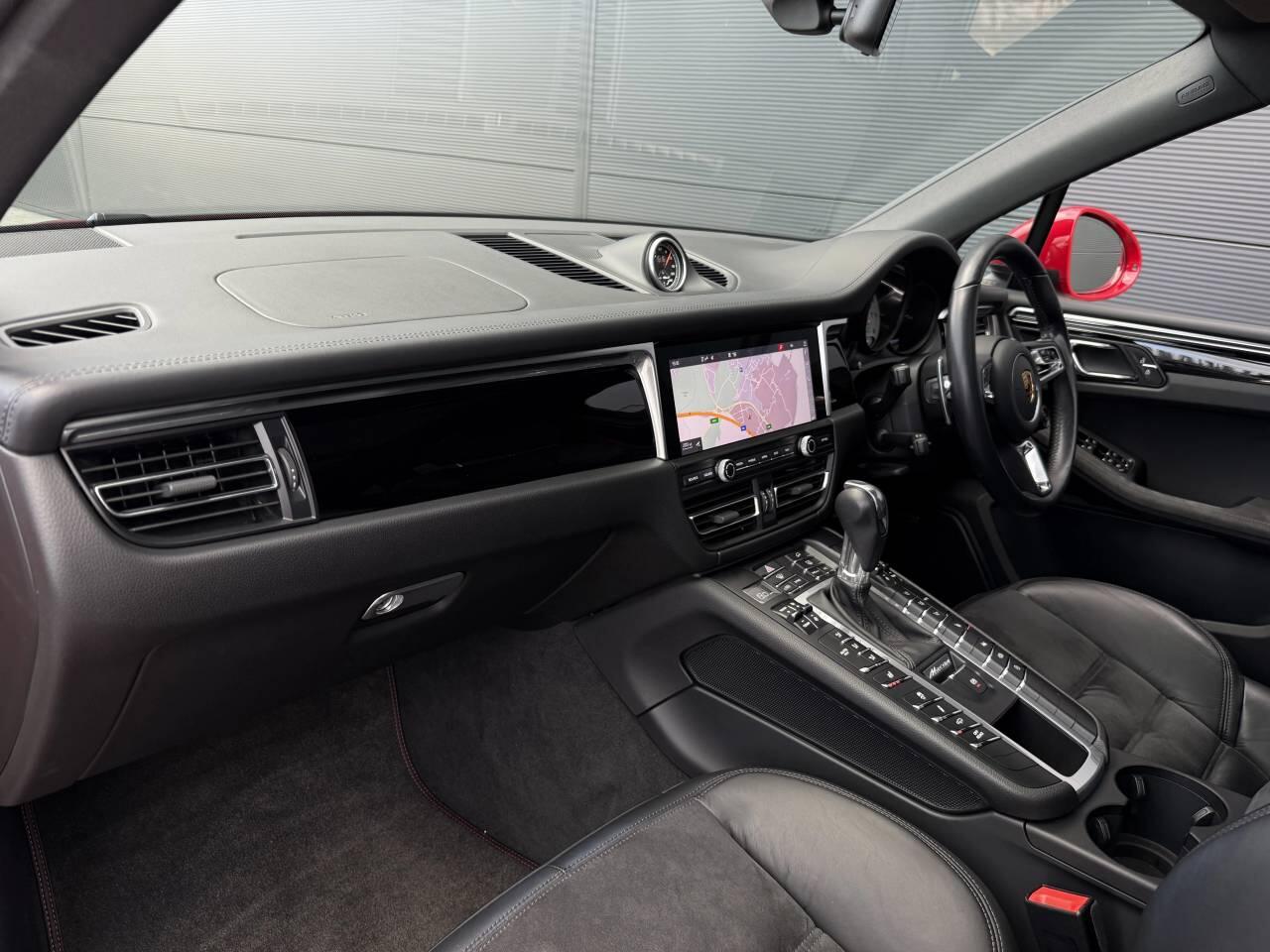 Used Porsche Macan 2020 for sale - 76914673: Photo 8