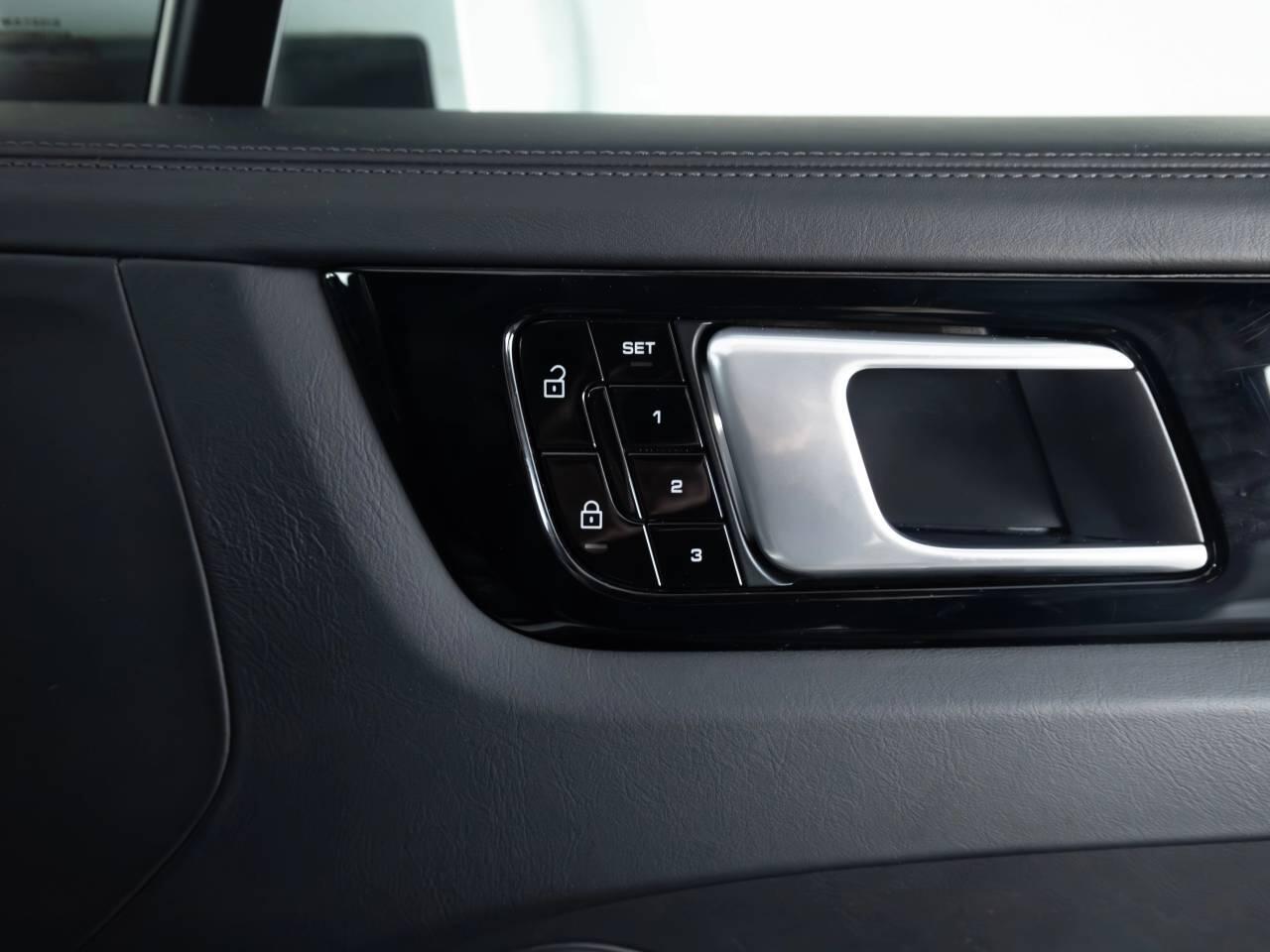 Used Porsche Cayenne 2021 for sale - 78190245: Photo 12