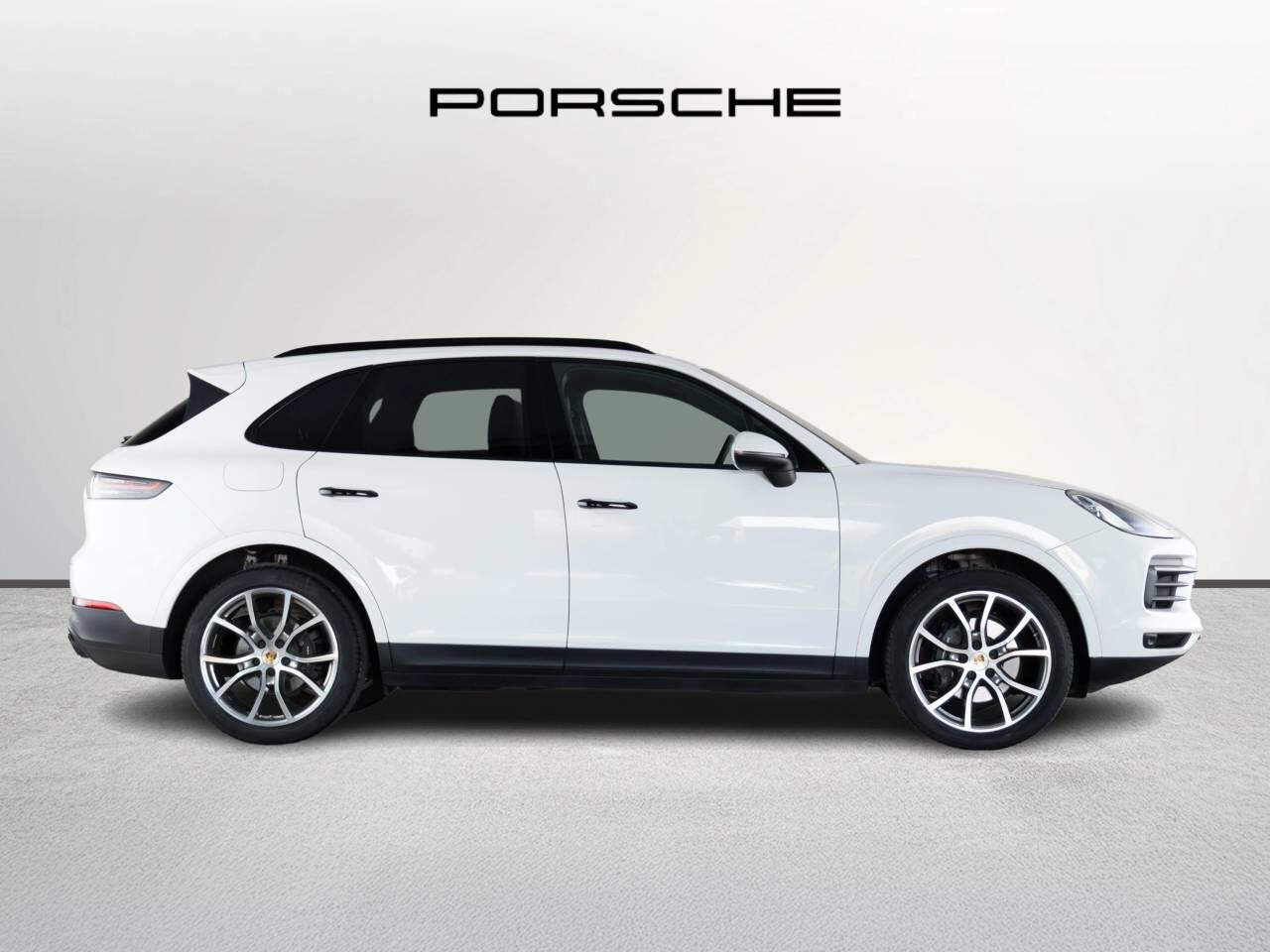 Used Porsche Cayenne 2021 for sale - 78190245: Photo 2