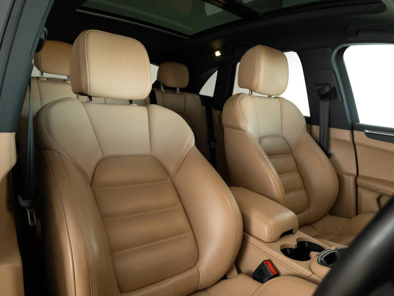 Used Porsche Macan 2022 for sale - 77092243: Photo 5