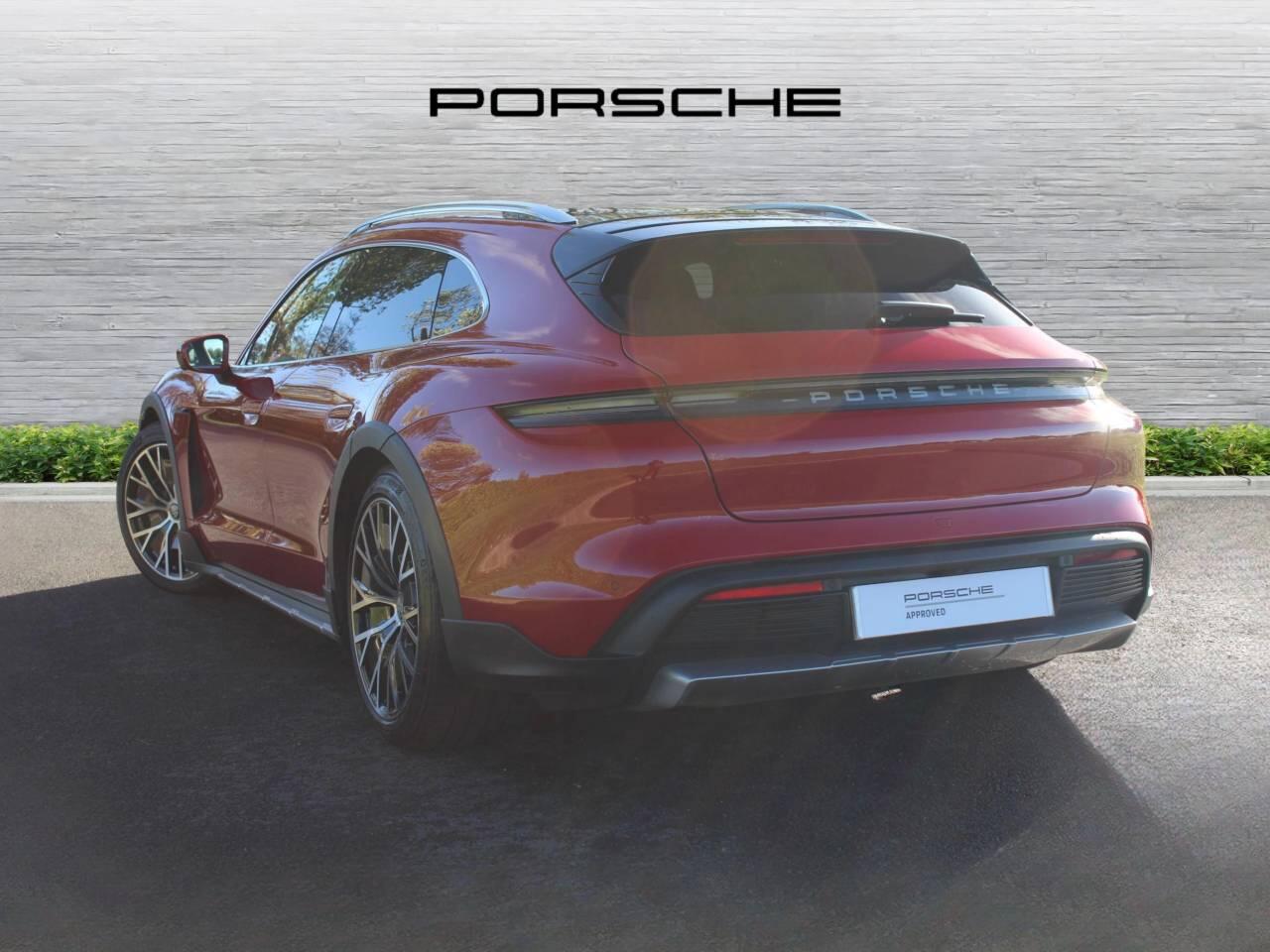 Used Porsche Taycan 2023 for sale - 77145564: Photo 2