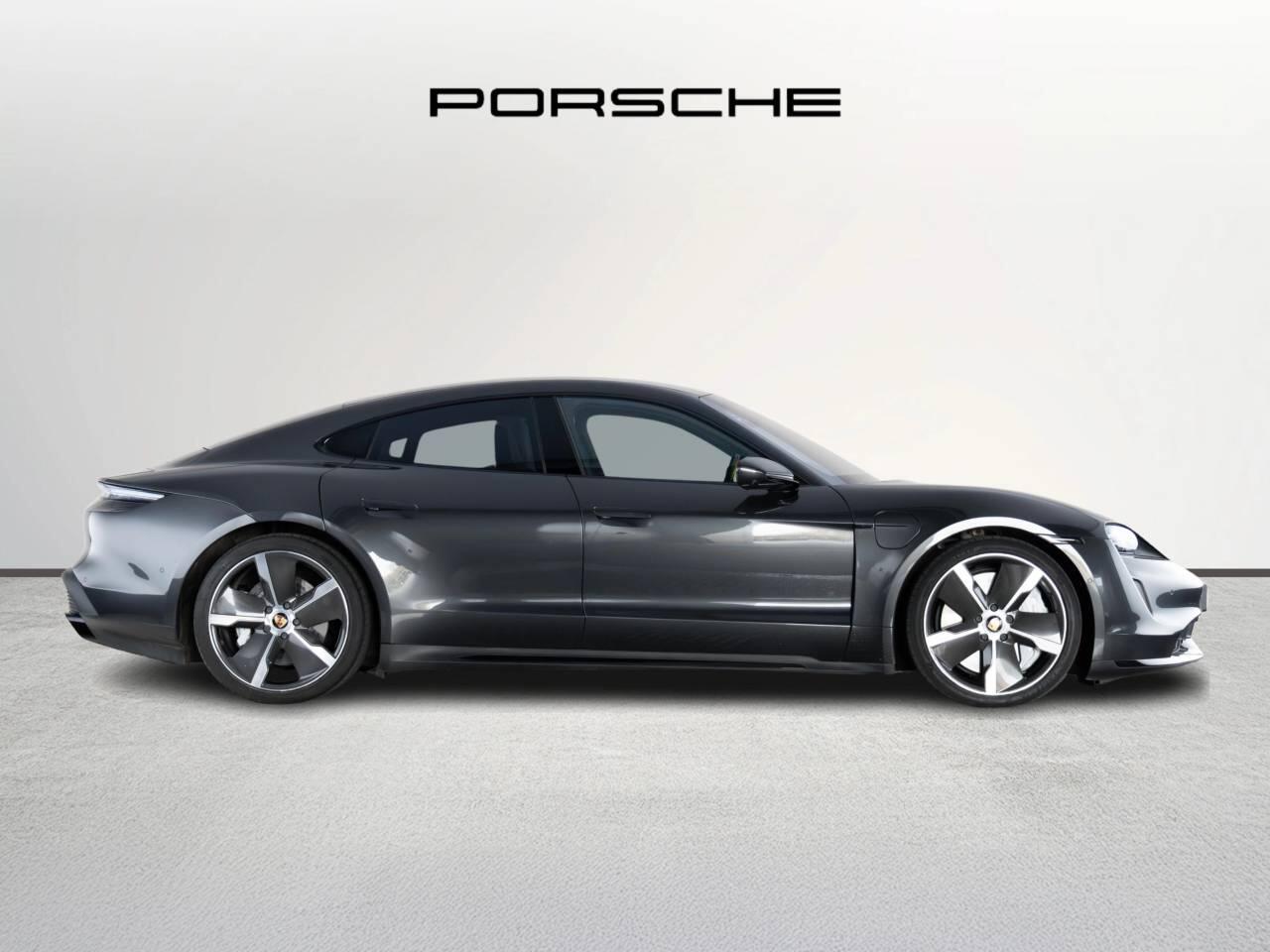 Used Porsche Taycan 2020 for sale - 78190271: Photo 2
