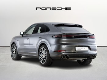 Used Porsche Cayenne 2026 for sale - 78431600: Photo