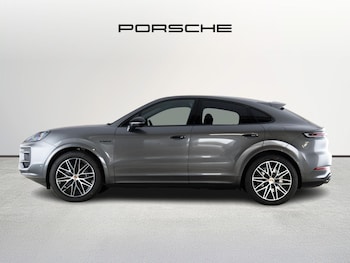 Used Porsche Cayenne 2026 for sale - 78431600: Photo