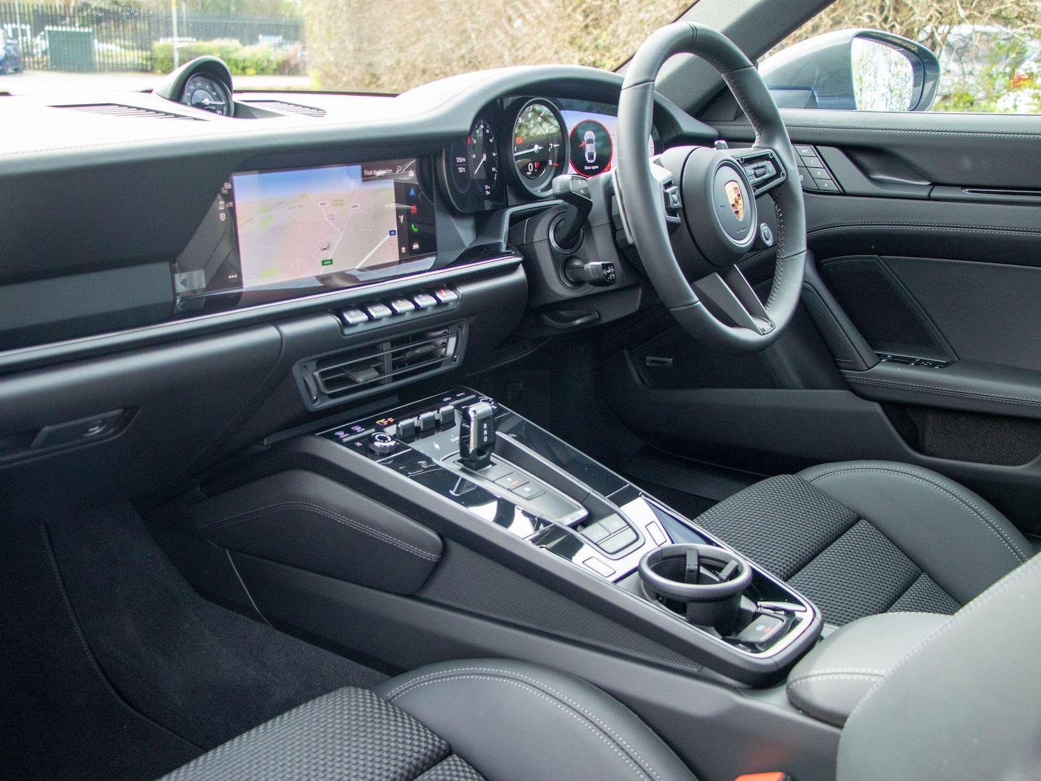 Used Porsche 911 2025 for sale - 76410396: Photo 3