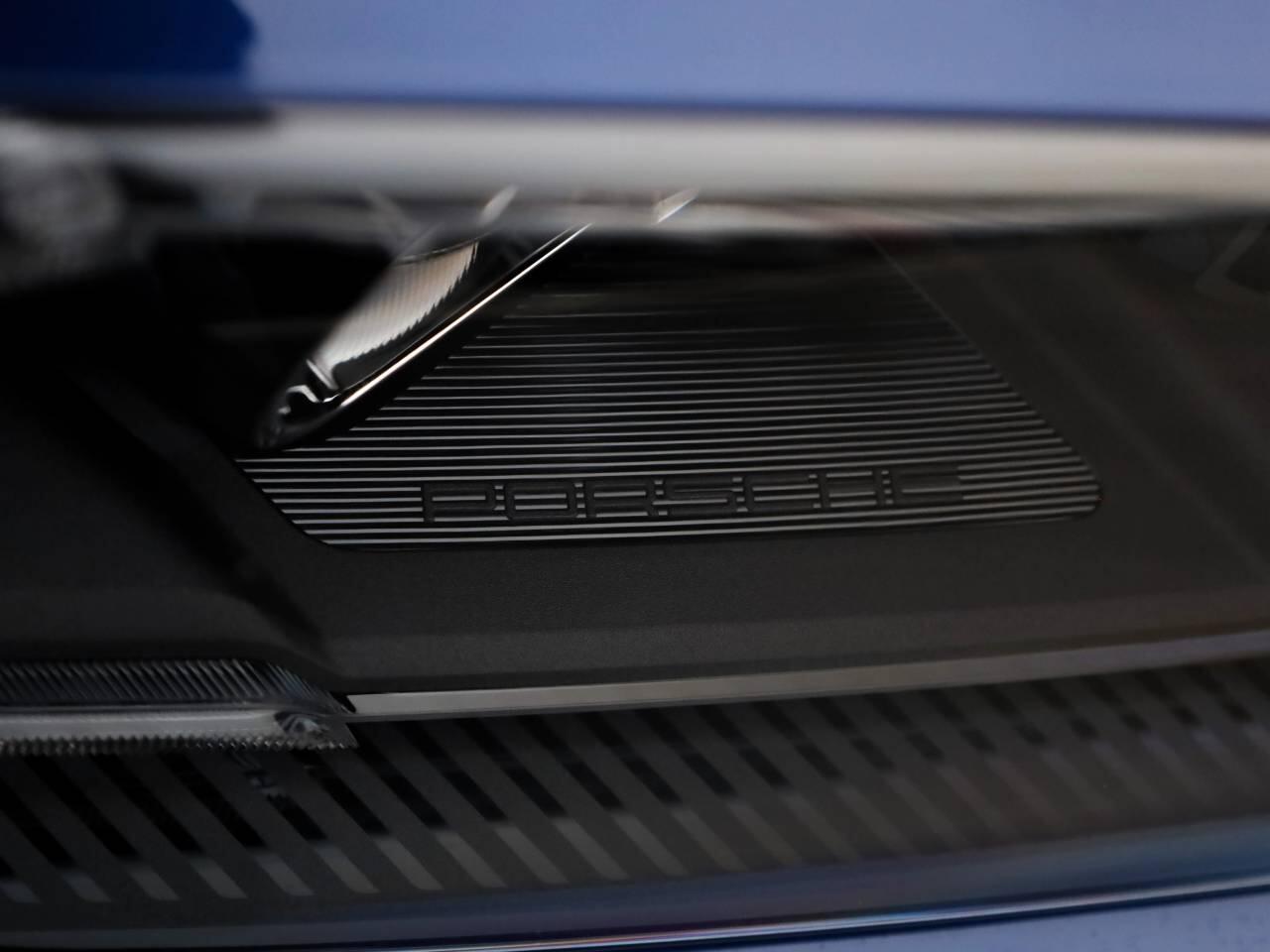 Used Porsche Taycan 2025 for sale - 76888409: Photo 11