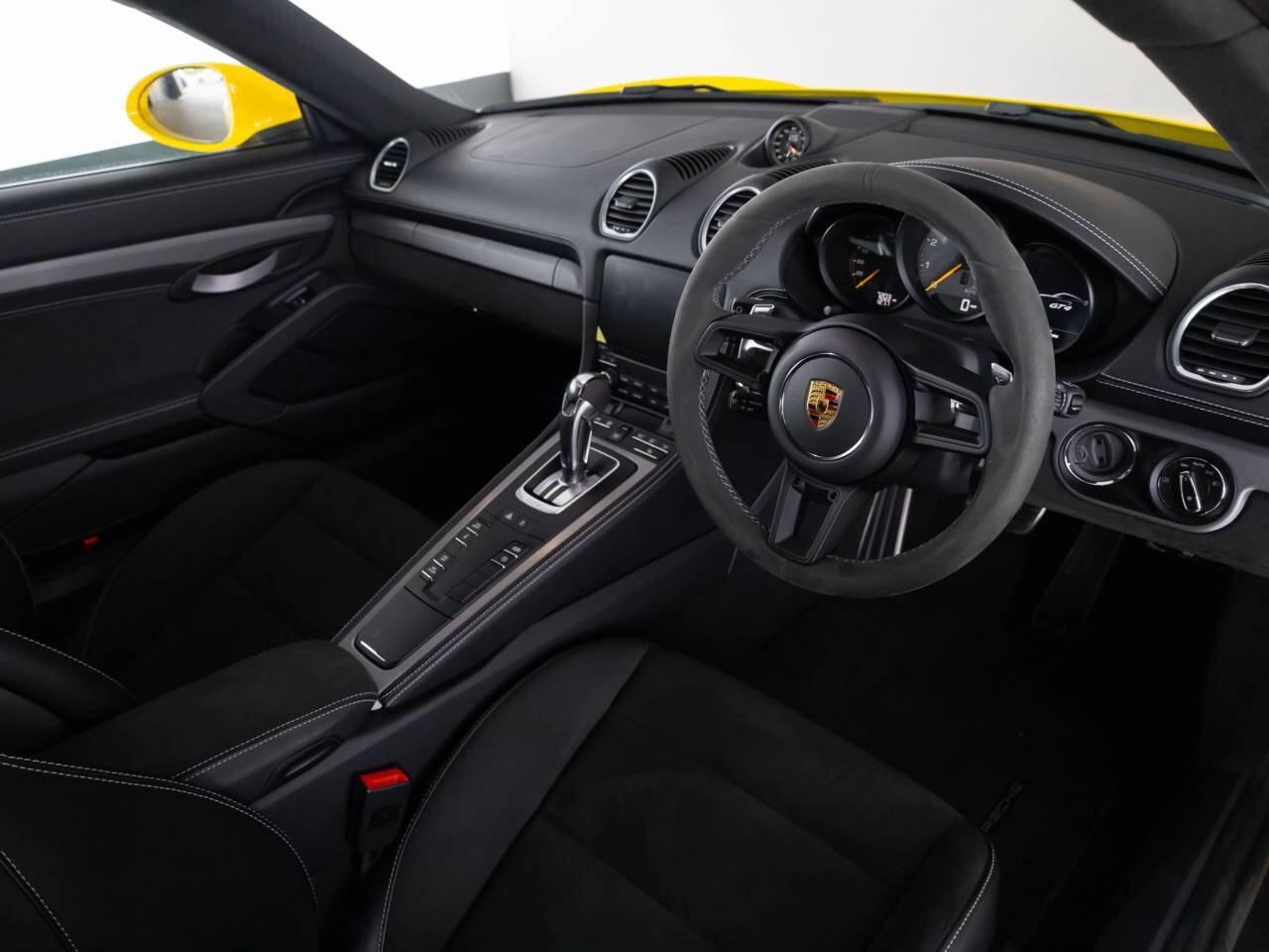 Used Porsche Cayman 2022 for sale - 76248648: Photo 4