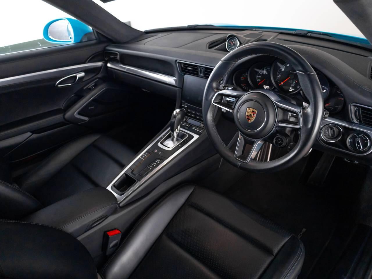 Used Porsche 911 2016 for sale - 76474721: Photo 4