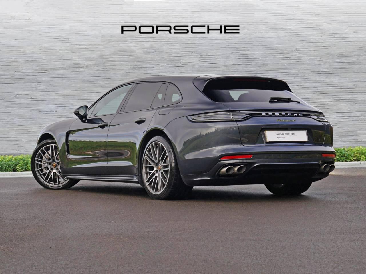 Used Porsche Panamera 2022 for sale - 76675372: Photo 2