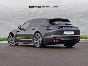 Used Porsche Panamera 2022 for sale - 76675372: Photo