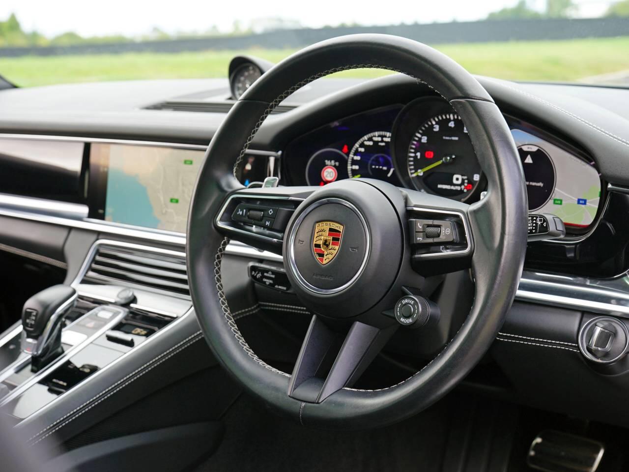 Used Porsche Panamera 2022 for sale - 76675372: Photo 4