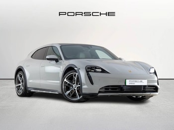 Used Porsche Taycan 2022 for sale - 76674790: Photo
