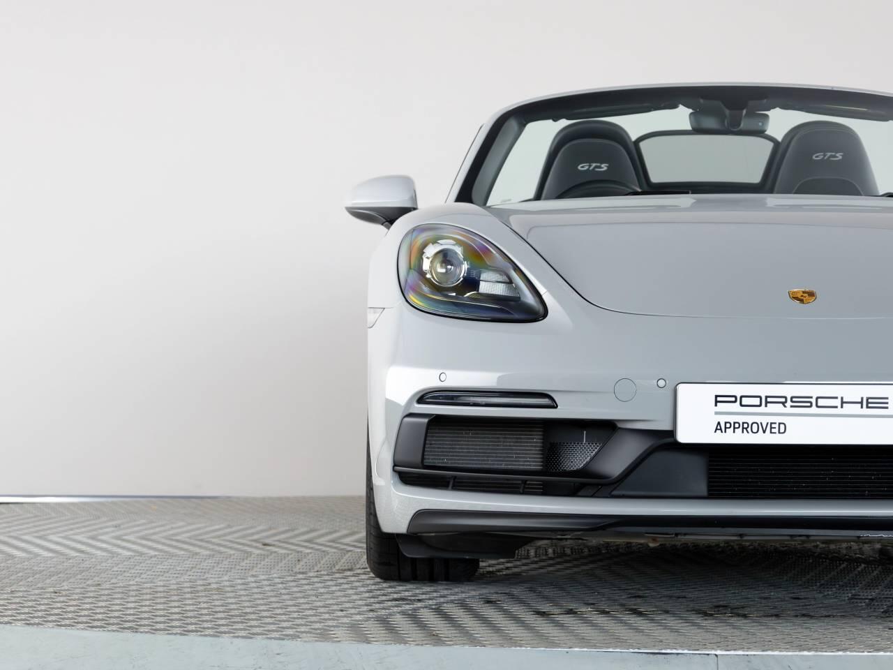 Used Porsche Boxster 2023 for sale - 76675740: Photo 10