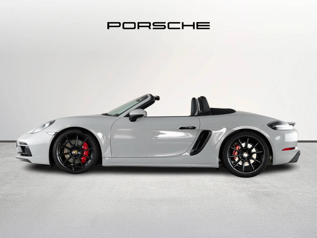 Used Porsche Boxster 2023 for sale - 76675740: Photo 2