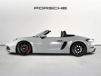 Used Porsche Boxster 2023 for sale - 76675740: Photo