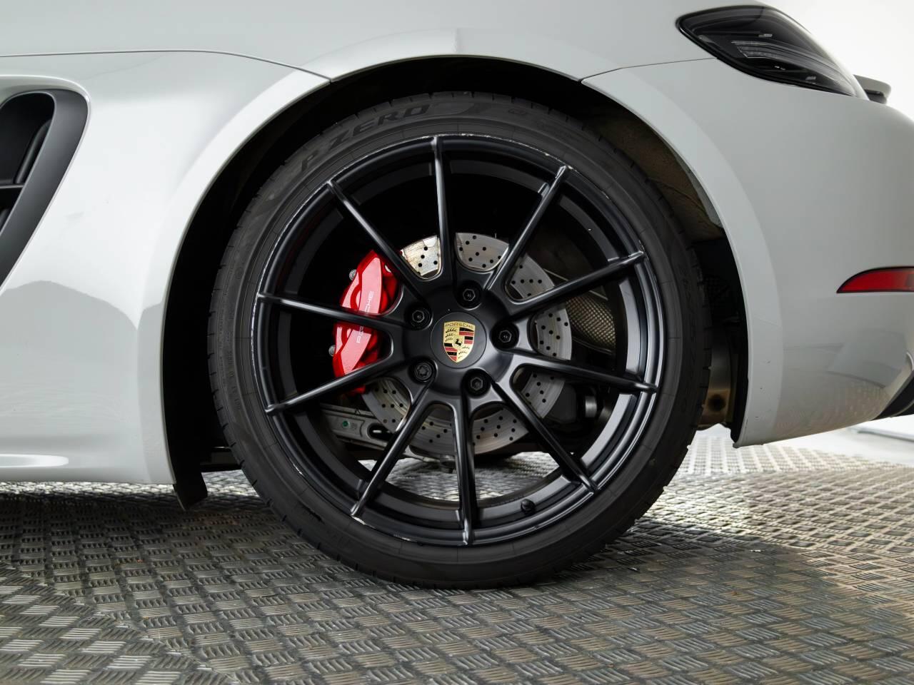 Used Porsche Boxster 2023 for sale - 76675740: Photo 6