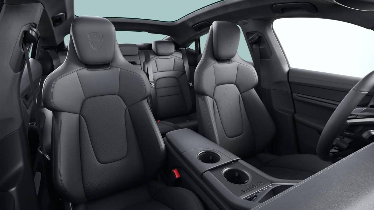 Used Porsche Taycan 2021 for sale - 77785867: Photo 7