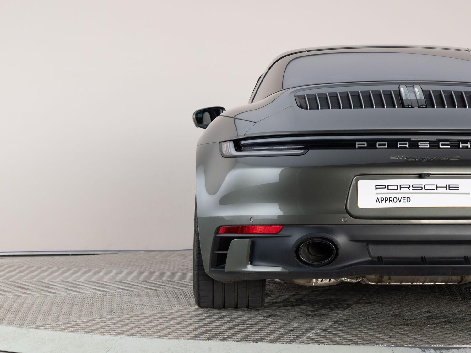 Used Porsche 911 2023 for sale - 77673379: Photo 11