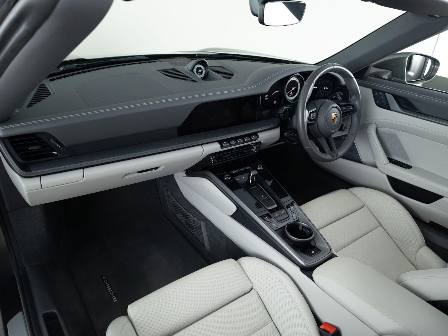 Used Porsche 911 2023 for sale - 77673379: Photo 3