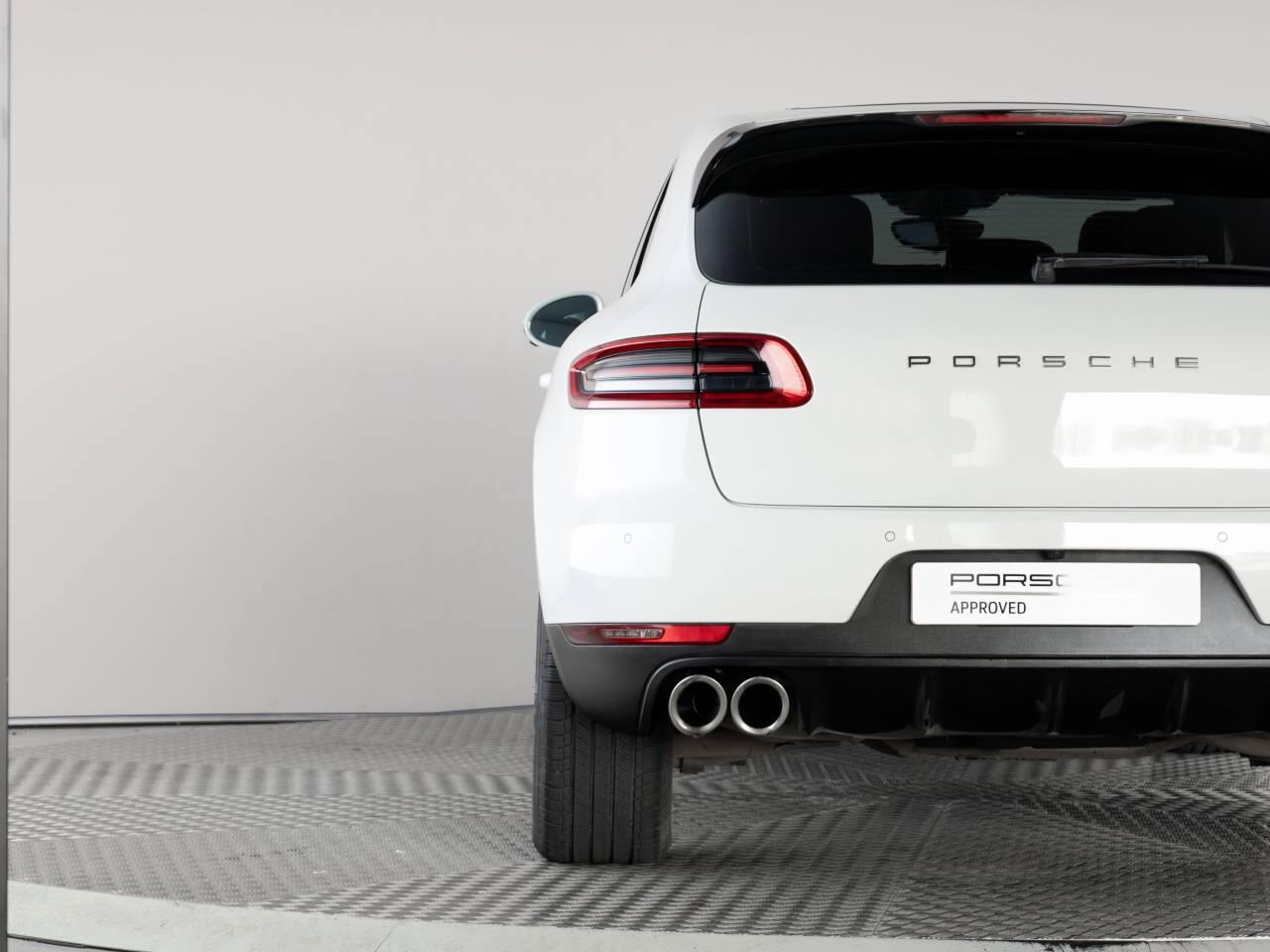 Used Porsche Macan 2016 for sale - 78190249: Photo 12