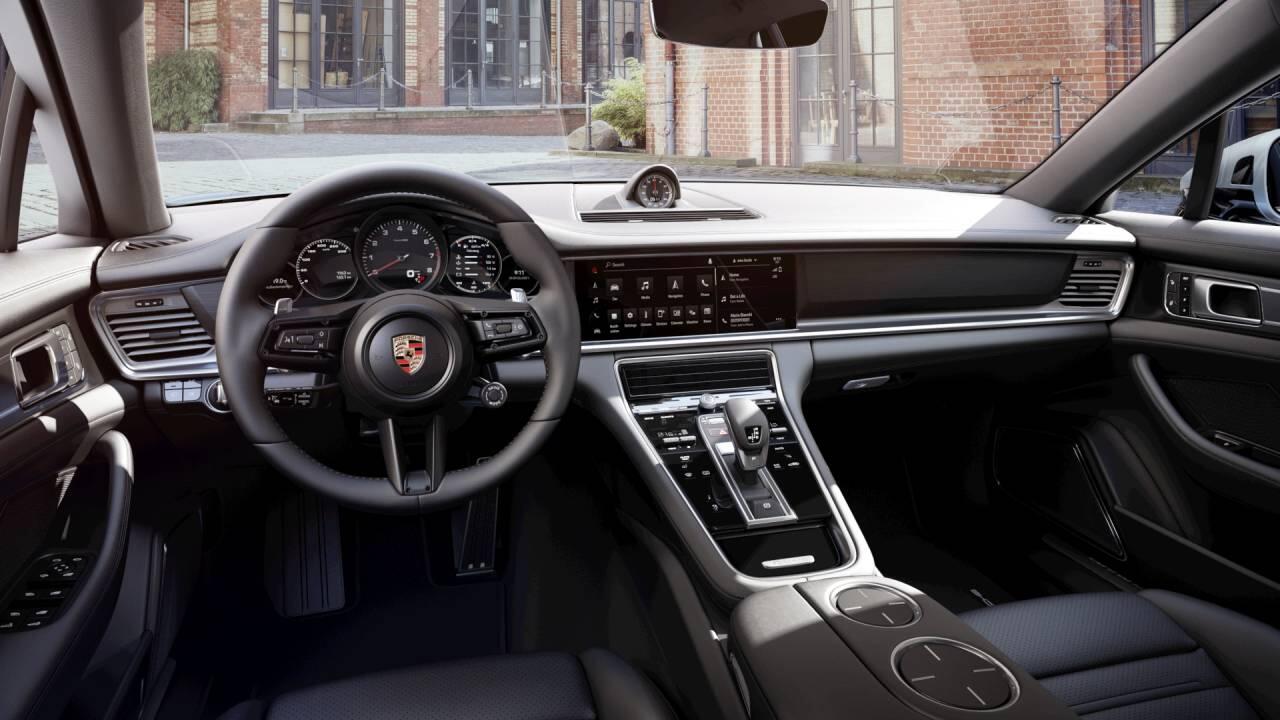 Used Porsche Panamera 2023 for sale - 76772967: Photo 4