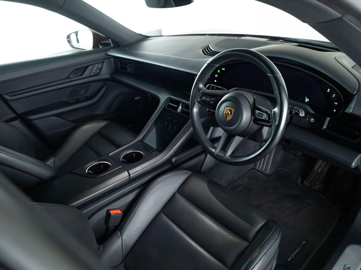 Used Porsche Taycan 2021 for sale - 78118079: Photo 11