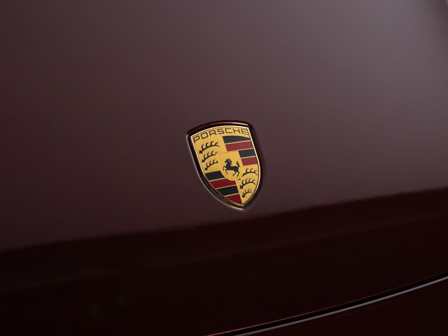 Used Porsche Taycan 2021 for sale - 78118079: Photo 9