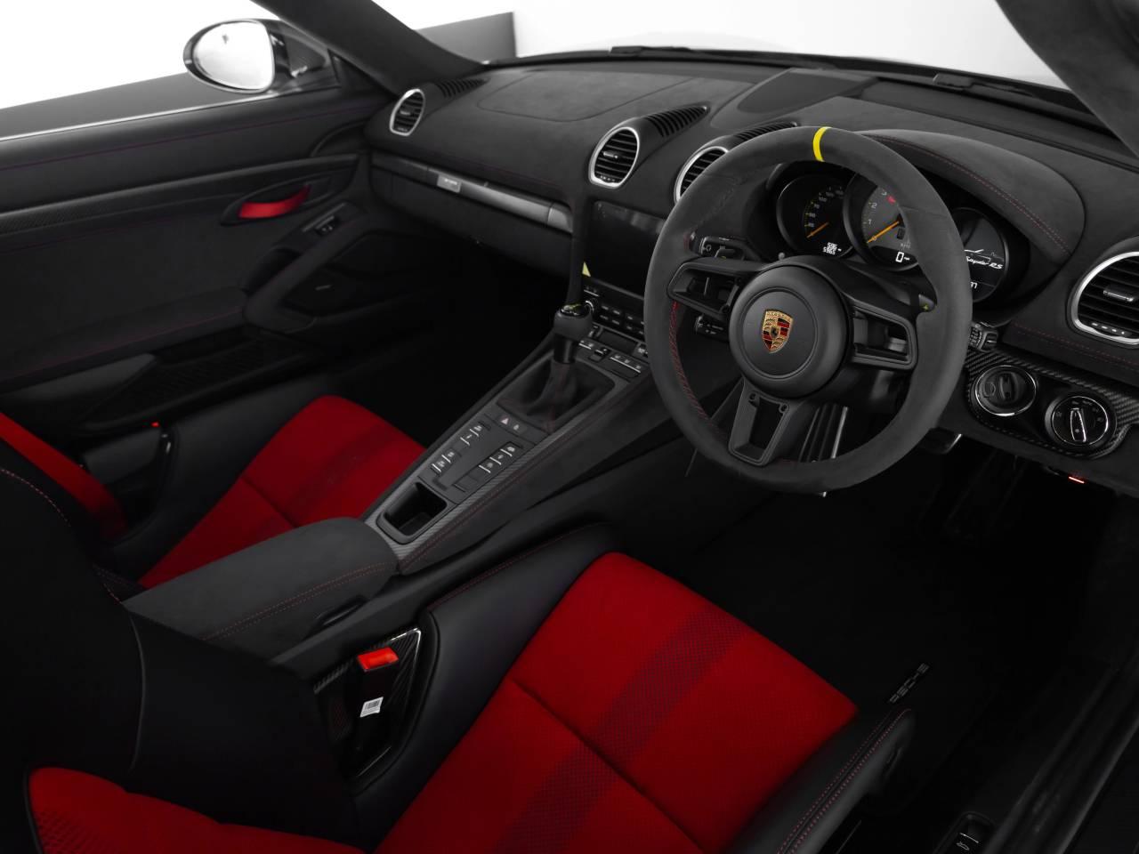 Used Porsche Other 2024 for sale - 76441774: Photo 4