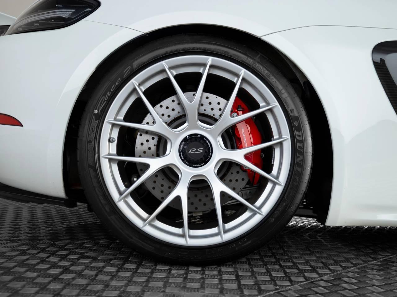 Used Porsche Other 2024 for sale - 76441774: Photo 6