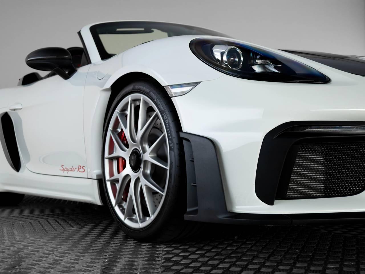 Used Porsche Other 2024 for sale - 76441774: Photo 9