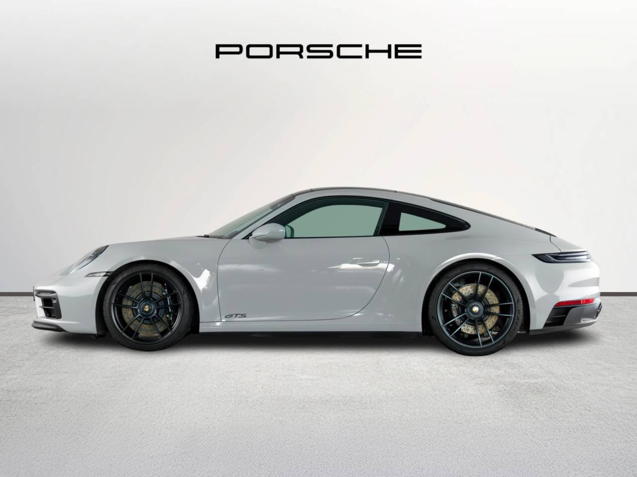 Used Porsche 911 2022 for sale - 76841839: Photo 2