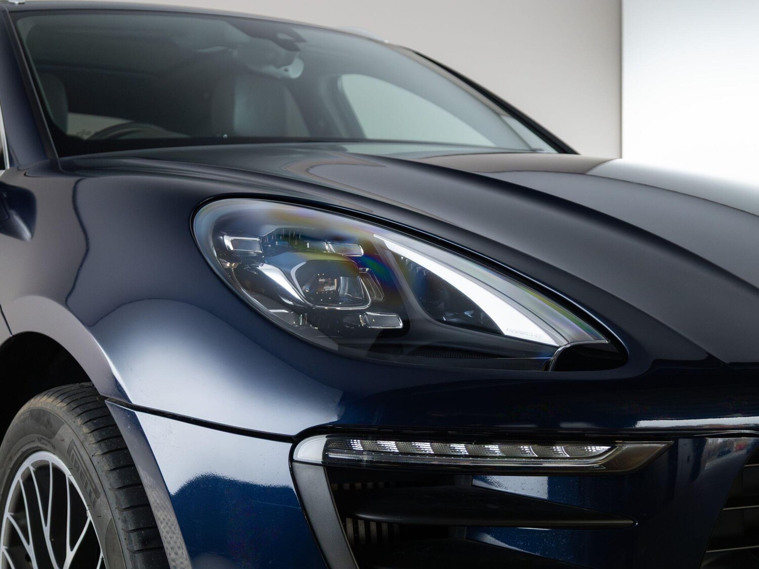 Used Porsche Macan 2017 for sale - 77193271: Photo 10