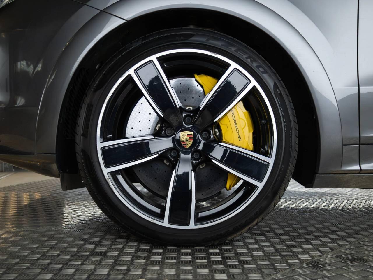 Used Porsche Cayenne 2020 for sale - 77916044: Photo 6