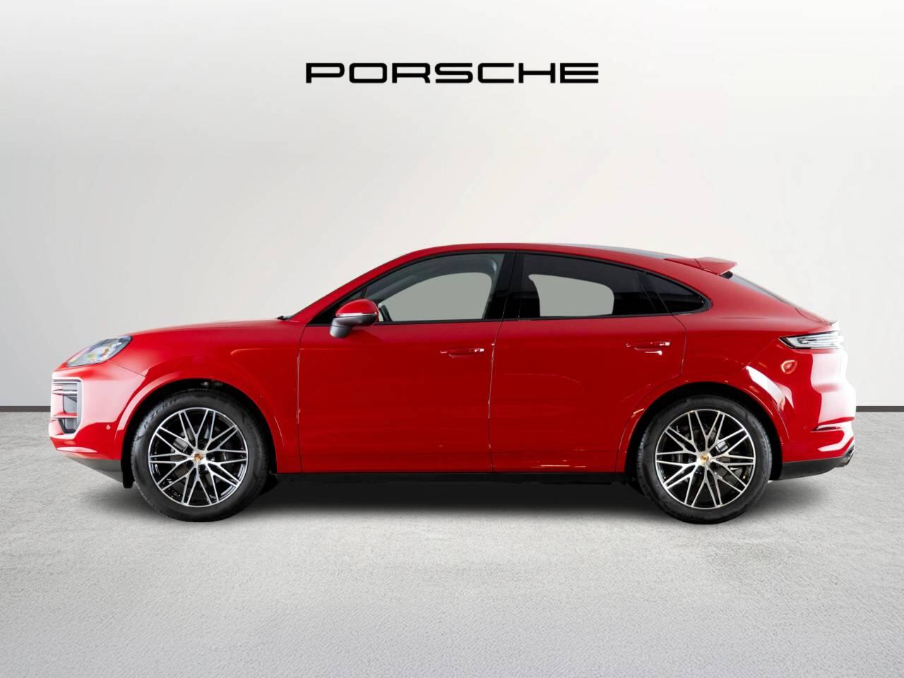 Used Porsche Cayenne 2024 for sale - 76677818: Photo 2