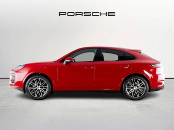 Used Porsche Cayenne 2024 for sale - 76677818: Photo