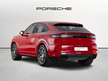 Used Porsche Cayenne 2024 for sale - 76677818: Photo